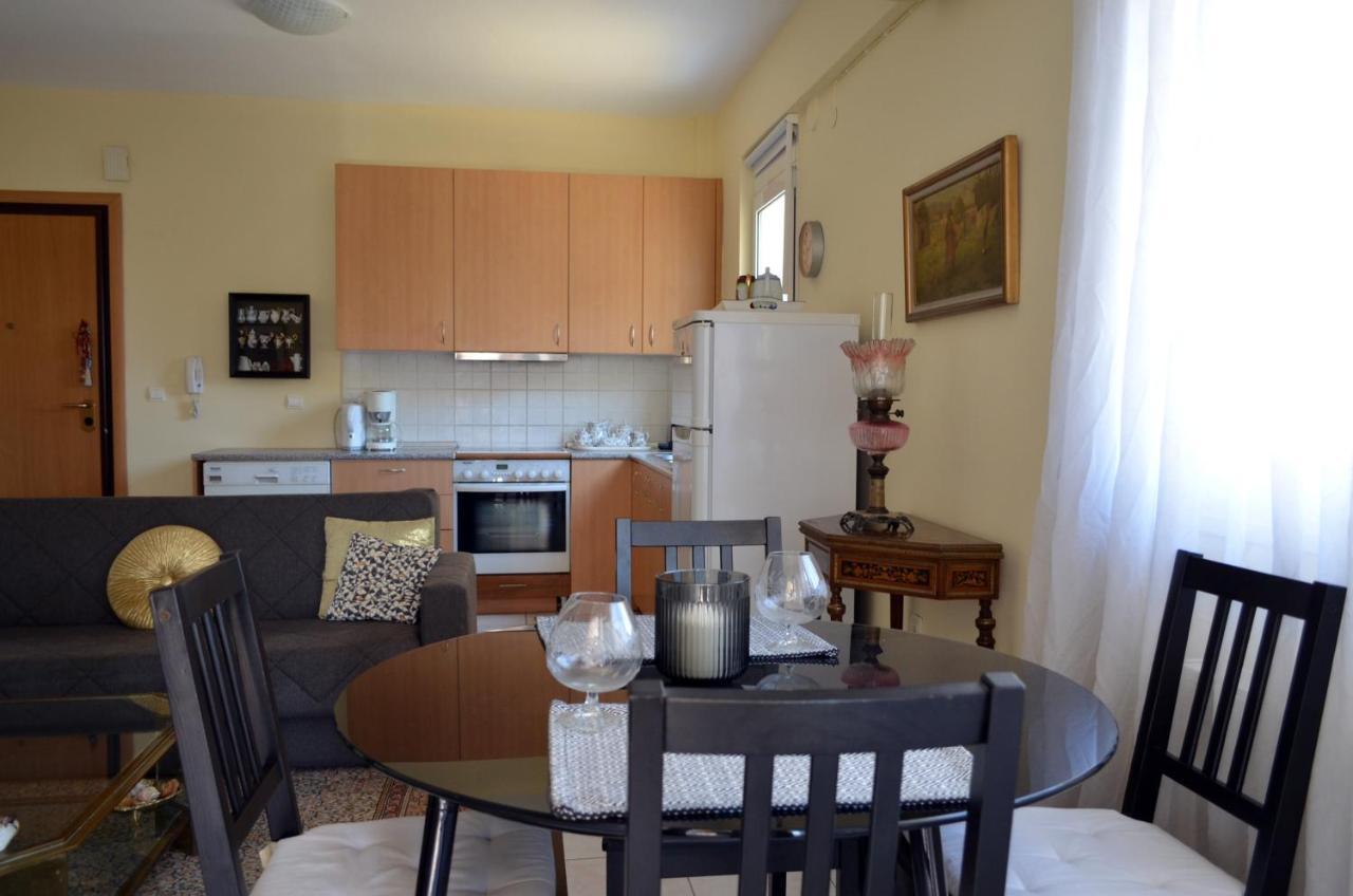 Delmare Dion apartment Thessaloniki Buitenkant foto